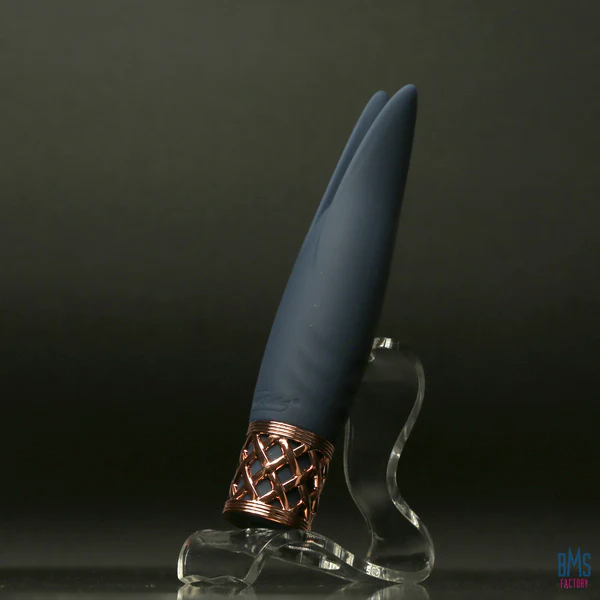 Pillow Talk® Secrets - Playful - Clitoral Vibrator - Navy