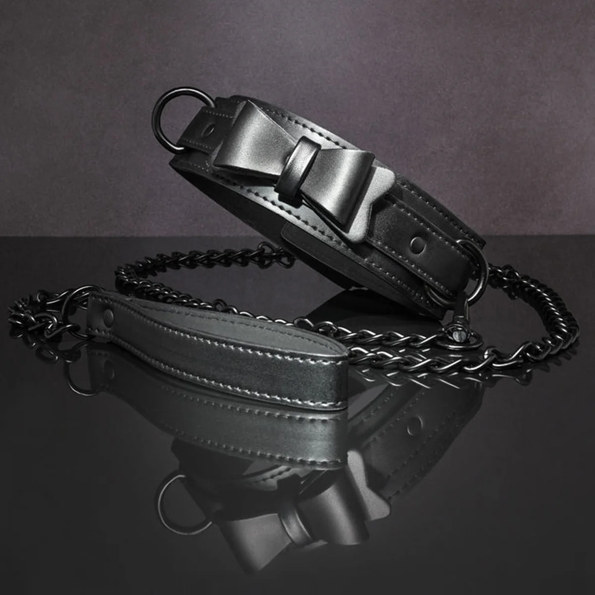 Sportsheets - Sincerely - Bow Tie Collar And Leash - Black